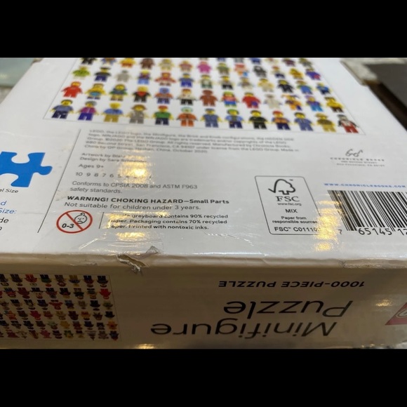 NEW 2020 LEGO Minifigure 1000 Piece Puzzle 25x20 SEALED activity - Picture 4 of 6